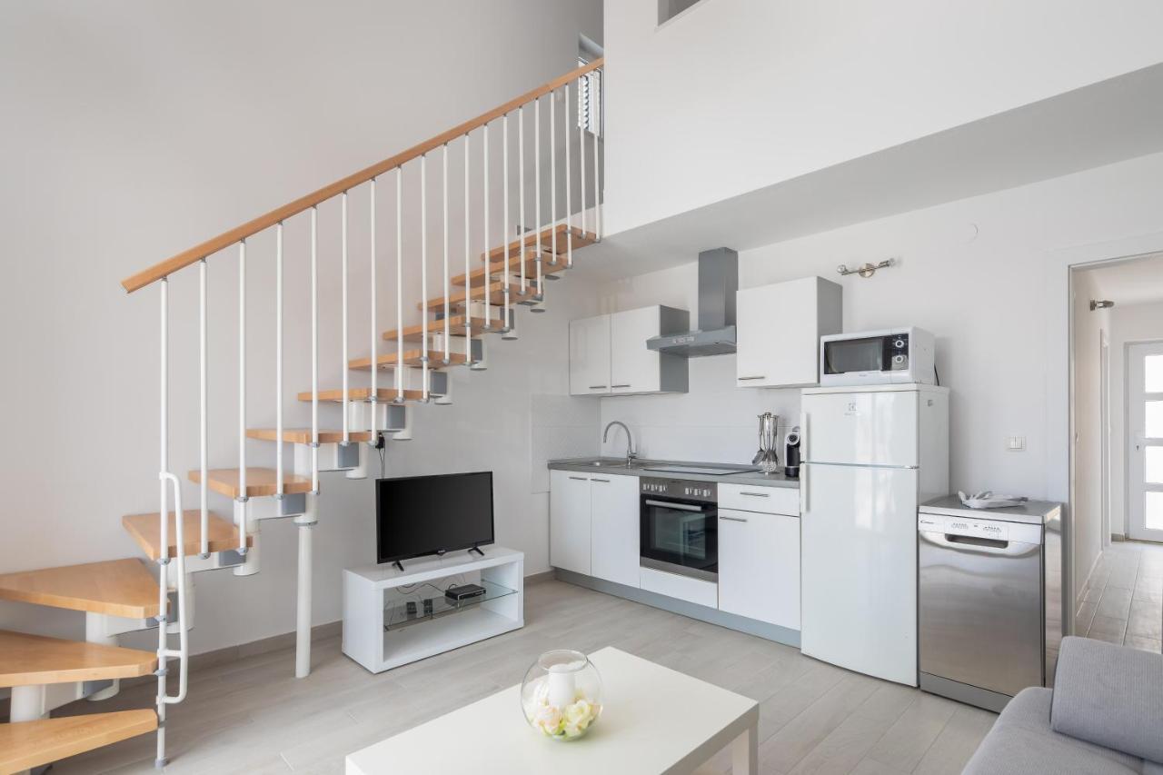 Vila Blanka Apartments Rogoznica  Extérieur photo